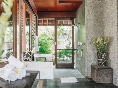 Love The Balinese Bathrooms With Their Outdoor Areas Bali Indonesia