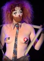 Hazel Honeysuckle Nuda Anni In Getting Naked A Burlesque Story My Xxx My Xxx Hot Girl