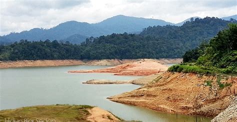 Atur selangor sebagai lokasi utama. Gambar Empangan Sungai Selangor ( Empangan Kuala Kubu ...