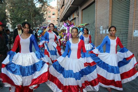 Pin By Jennifer Guzman On Traje TÍpico Dominicano Summer Fashion