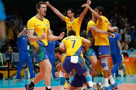 Aprendizado além das quatro linhas! Seleção brasileira masculina vence Copa do Mundo de vôlei