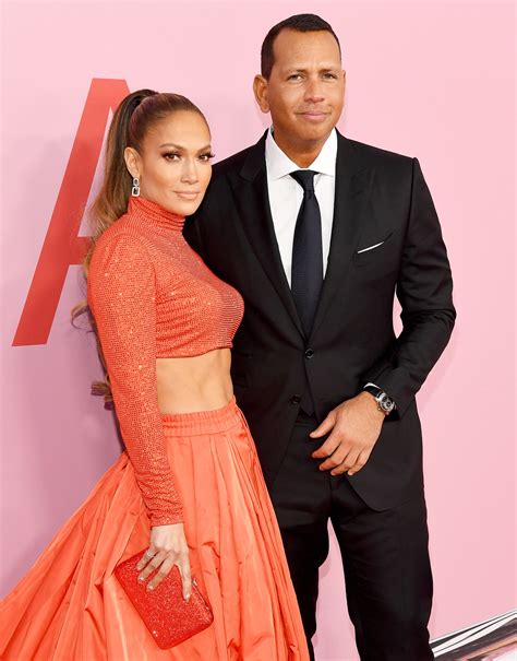 Jennifer Lopez Kisses Alex Rodriguez On Stage For His Birthday