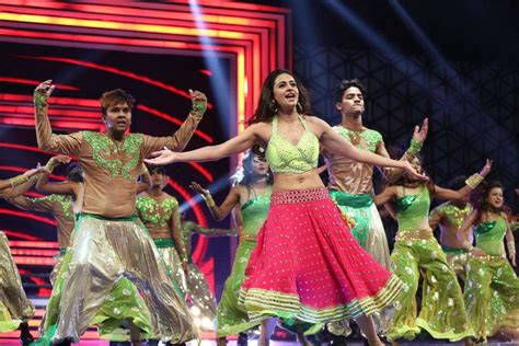 Rakul Preet Singh Dance Navel Stills In Pink Lehenga