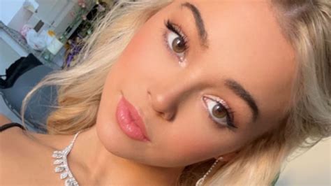 Olivia Dunne Strikes Cheeky Pose In Stunning Figure Hugging Outfit As