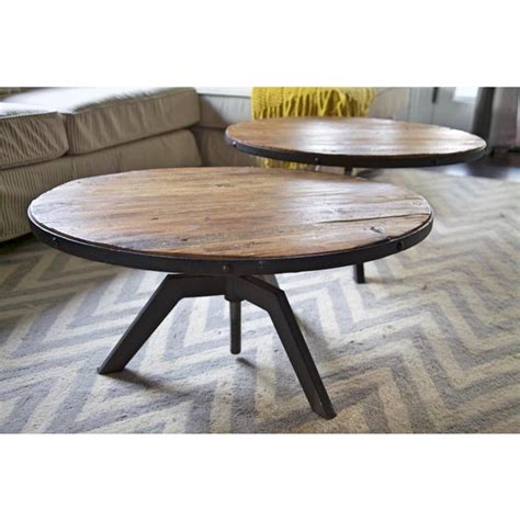 Does the table have a wood finish? Rustic Modern Coffee Table | Chairish