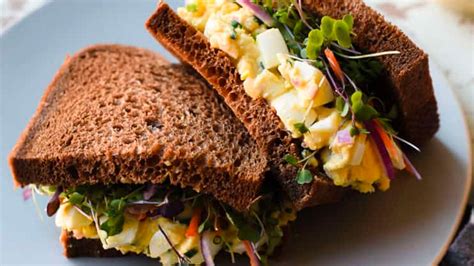 19 High Protein Veggie Sandwich Recipes That Are Sure To Satisfy