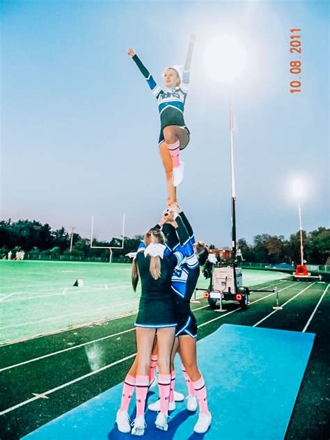 Cheer Stunts Cheer Dance Dance Teams Cheer Outfits Cheerleading