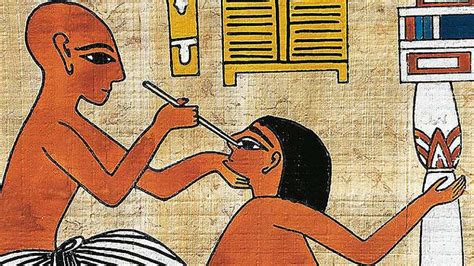 curiosas y extrañas costumbres del antiguo egipto detectives de la historia