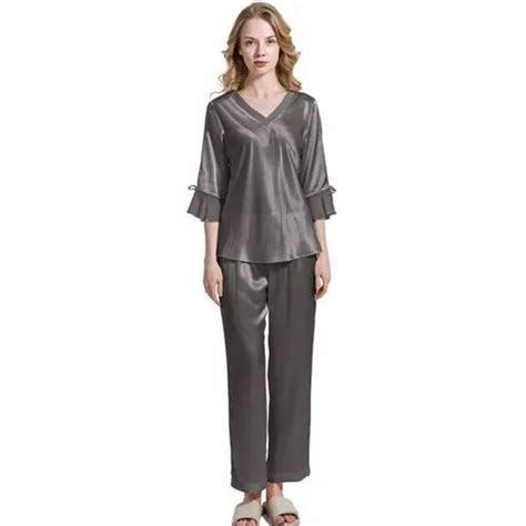 Solid Pure Mulberry Silk Pajama Set For Women Grey At Rs 9500 Piece In