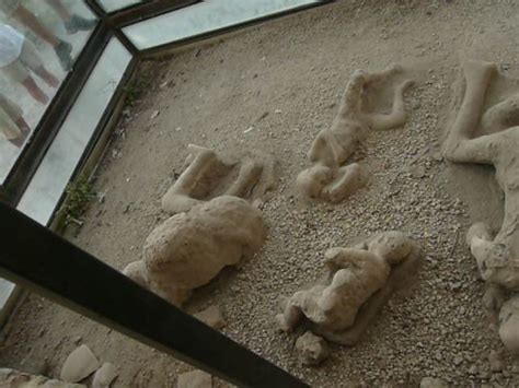 Body Casks Preserved In Pompeii From Mt Vesuvius Erruptio Flickr