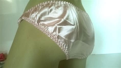 Cute Vintage Pink Satin Low Rise Mini Bikini Panties Knickers M 38 40