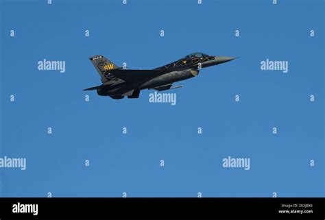 F 16 Viper Demo Team At An Airshow Stock Photo Alamy