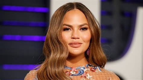 Chrissy Teigen And John Legend Welcome Fourth Child Via Surrogate Bbc