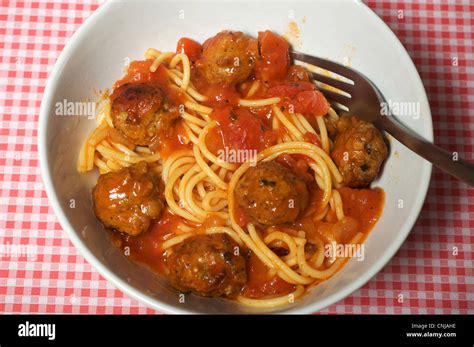 Homemade Spaghetti And Meatballs Stock Photo Alamy