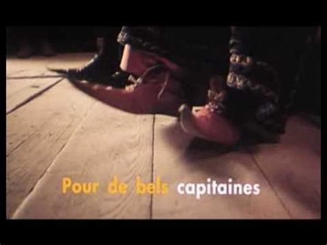 Que trépasse si je faiblis !, lorsqu'il fait face à des crs. Christian Clavier - Les visiteurs 2 - Les couloirs du ...