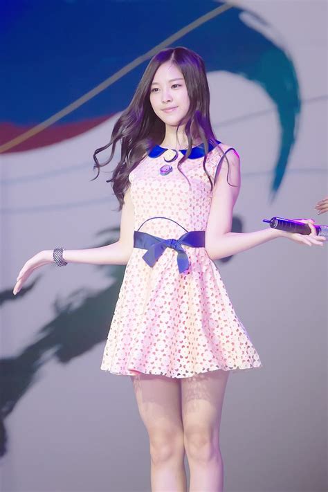 Apink Naeun Apink Naeun Dance Performance Snsd K Idols Asian