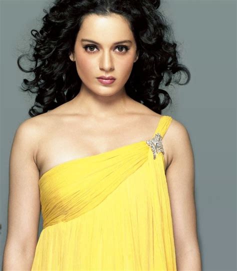 Kangna Ranaut Hot Photo Shoot In Gym Daily Best And Popular
