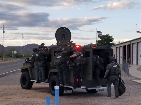 Ycso Arrest Chino Valley Man Following Standoff With Swat Myradioplace