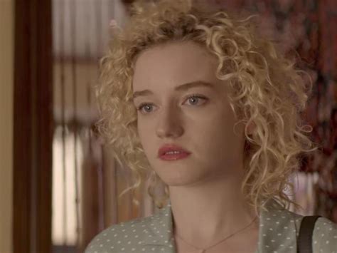 Julia Garner