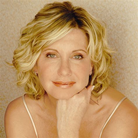 It's new country up the wazoo! Olivia Newton-John - NEW DATE - The Palace Theatre