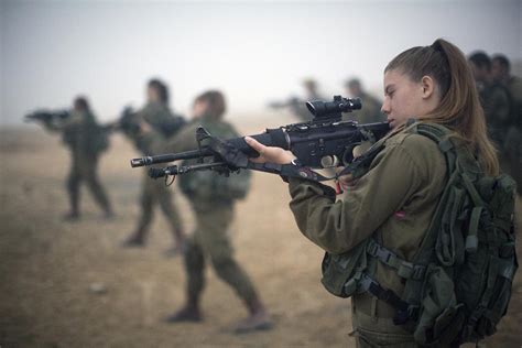 Mujeres Soldado De Israel En Primera Línea Para Combatir A Hezbolá