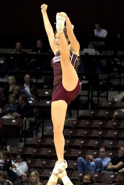 Drakesdrumuk Missouri State Cheerleader Is Flexible