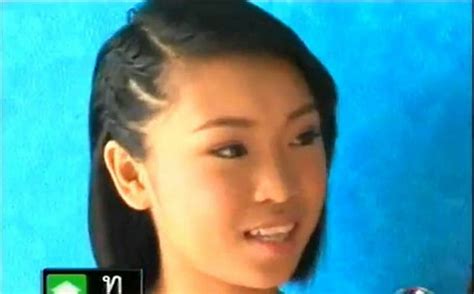 'สิระ' ห้อยพระเครื่อง 'หลวงพ่อป้อม' สู้ศึกซักฟอก มั่นใจปกป้องคุ้มครองได้. มนต์สิทธิ์ คำสร้อย เปิดตัวลูกสาว