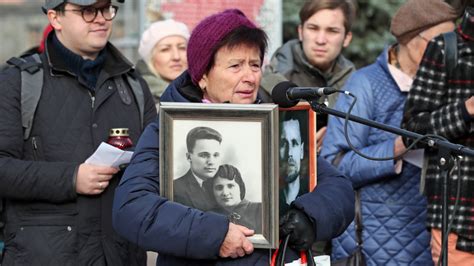 Stalin Victims Commemoration Moves Online Due To Coronavirus The