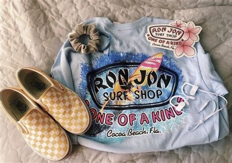 ⋆ 𝓟𝓲𝓷 𝕤𝕒𝕣𝕒𝕙𝕩𝕒𝕚𝕤𝕦𝕟 ⋆ Birthday Outfit For Women Ron Jon Surf Shop