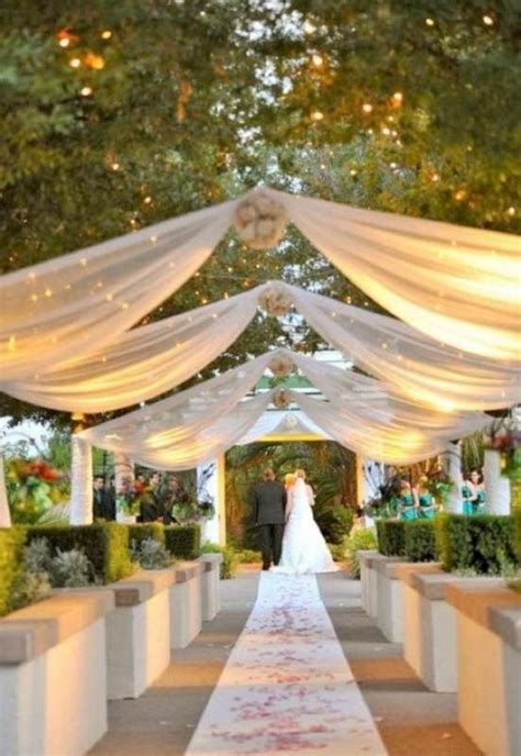 23 Elegant Outdoor Wedding Lighting Design Ideas For Fantastic Wedding