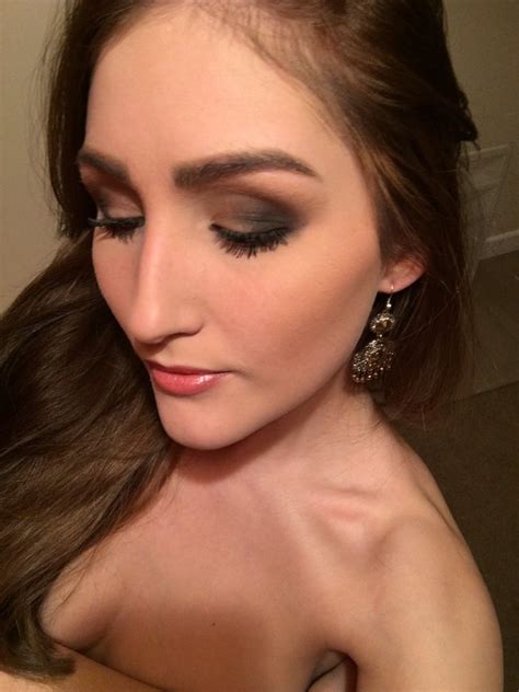 Tw Pornstars Rachelle Summers Twitter Makeup On This Evenings Shoot