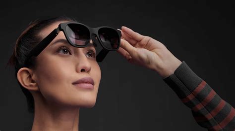 Smart Glasses Powered By Augmented Reality Allow The Hard Of Hearing To