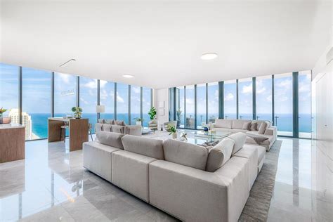 Home Of The Day A Breathtaking Full Floor Penthouse In Sunny Isles Beach