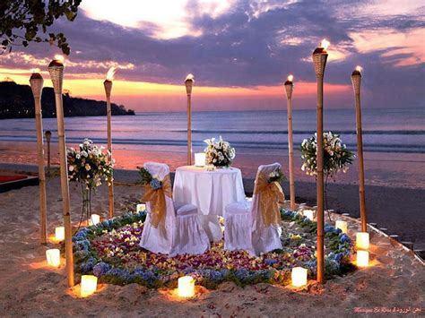 Romantic Dining On The Beach Dinner Torches Tiki Romance Lights