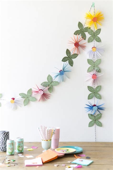 Cute And Easy Diy Paper Flower Garland Shelterness