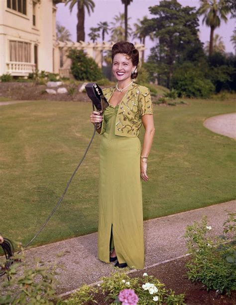 12 Rarely Seen Photos Of A Young Betty White From Her Early Career