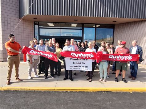 Flinthills Mall hosts Dunham’s Sports grand opening Friday | KVOE
