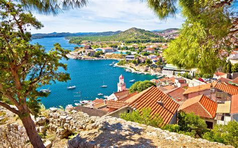 Açık havuz ile bilice villa šibenik şehrinde yer almaktadır. Bilice Is A Village And A Municipality In Šibenik Knin ...