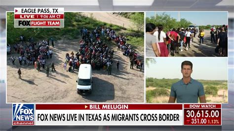 Enormous Group Of Migrants Crosses Border Into Texas Fox News Video