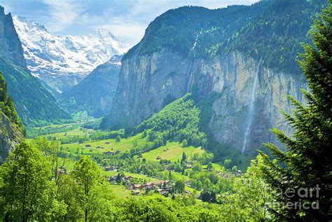 Lauterbrunnen Valley Bernese Oberland Switzerland Photograph By Neale