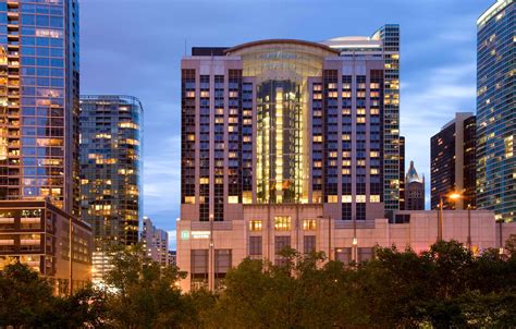 Embassy Suites By Hilton Chicago Downtownmagnificent Mile Expert