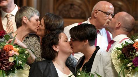 photos germany ushers in first gay marriage under new same sex laws world news photos