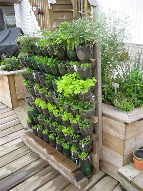 I love the industrial look of this vertical garden, and how it clashes with the prettiness of the potted flowers! Top 10 DIY Vertical Garden Ideas That You Will Find Helpful