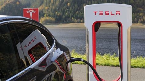 Tesla Annuncia La Batteria Da Milioni Di Km Rinnovabili It