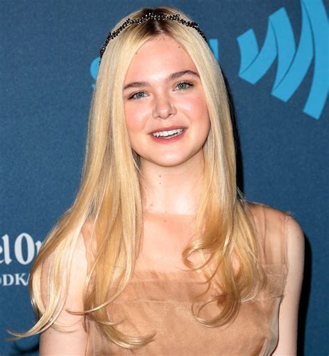 Elle Fanning Picture 37 24th Annual Glaad Media Awards Arrivals