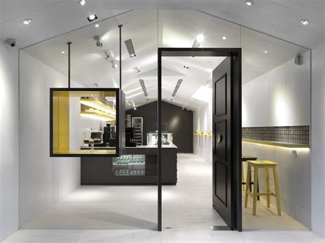 Chic Witty And Downright Audacious Cupcake Store Design Ideas