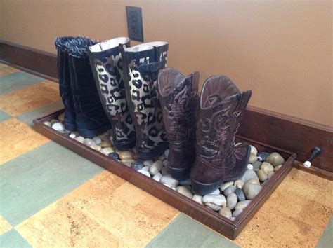 I'm loving that it's keeping the living. Boot tray idea with river rocks.....thanks for the suggestion Nancy Higgs! (With images) | Boot ...