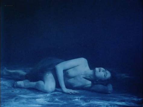 Nude Video Celebs Saskia Brandauer Nude Rubecca Mohamed Nude Sharon Robinson Nude Axel 1988