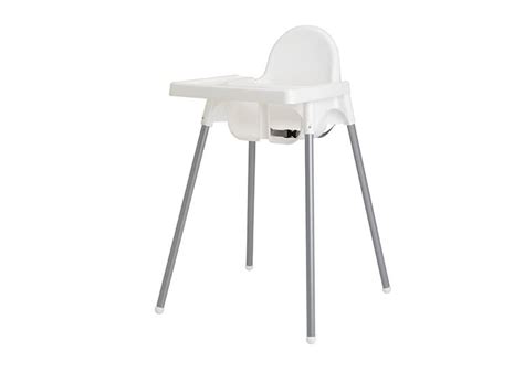 However, there seems to be one glaring problem that parents are complaining about over and over again in their reviews of this high chair Mom Shares Simple Hack For Cleaning Her IKEA High Chair