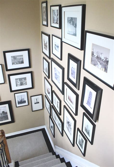 Rustic Gallery Wall Ideas Photo Displays https://silahsilah.com/design/rustic-gallery-wall-ideas ...